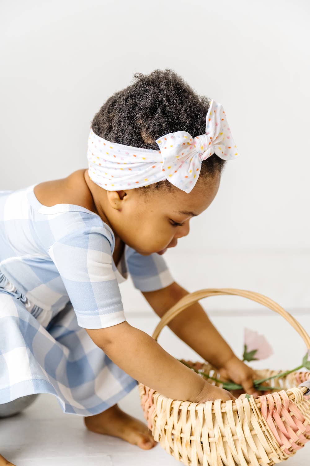 Shabby Dot Knot soft nylon headband: White/Rainbow dot