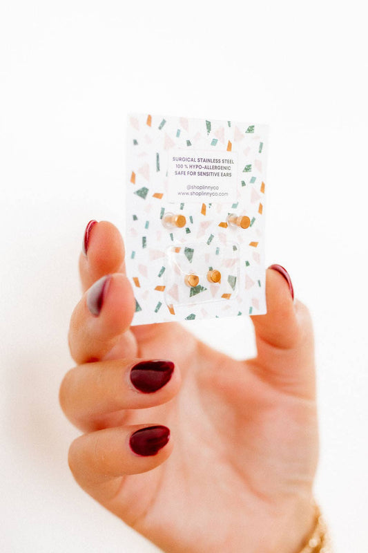 Screwback Stud - Nora Heart - Purple