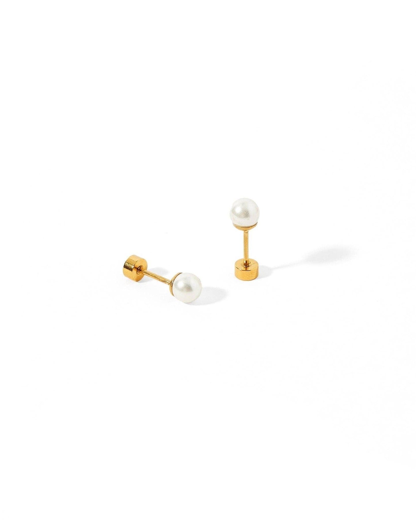 Payton Pearl White 5mm Screwback Stud Earrings