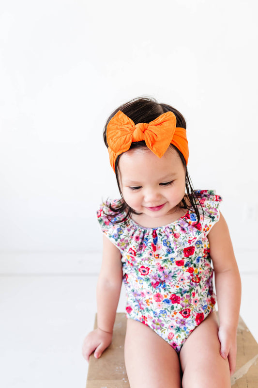 THE KNOT: tiger orange